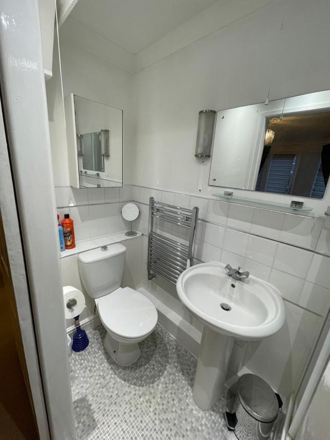 Alder En-Suites Self-Catering With Private Shower 1 Southampton Bagian luar foto